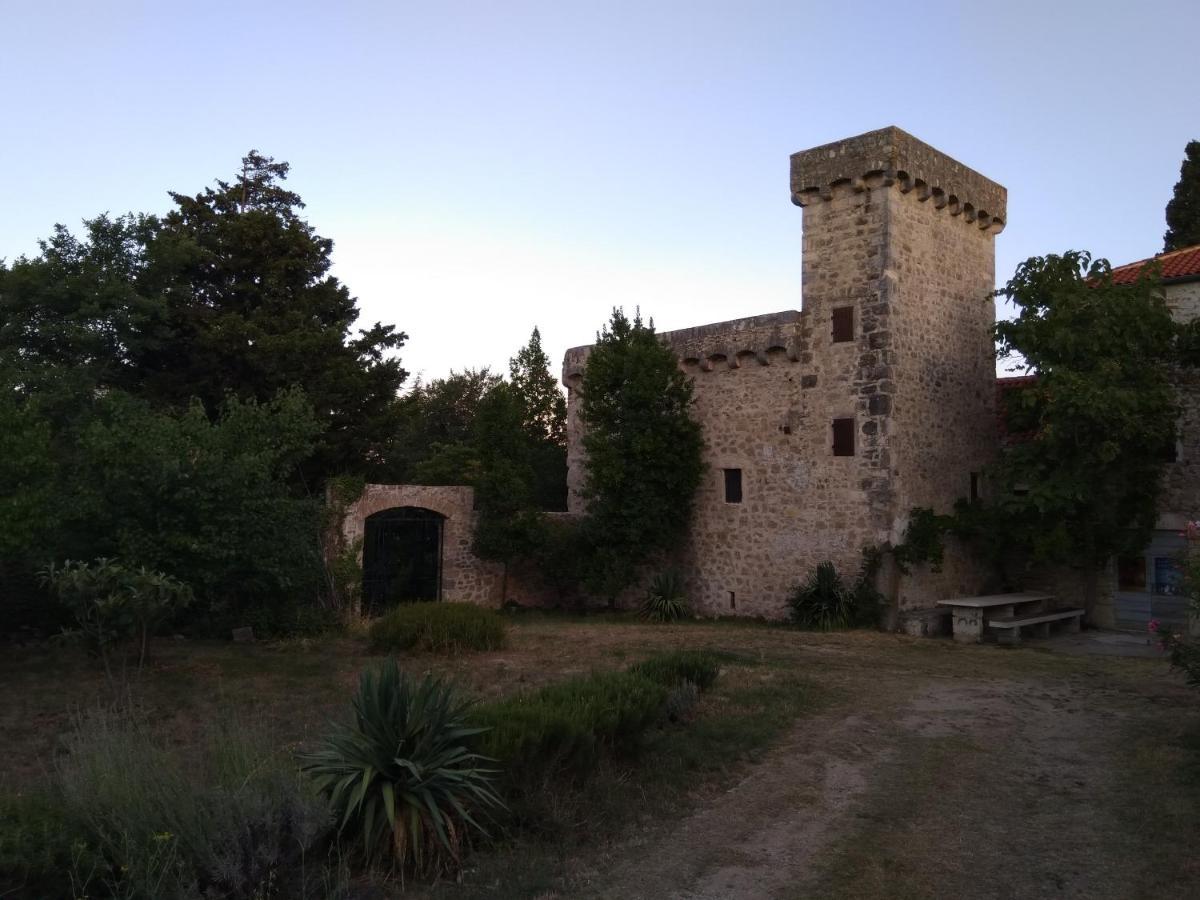 Ferienwohnung Jankovich Castle Benkovac Exterior foto